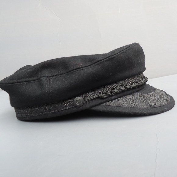 Vintage Greek fisherman’s black wool blend cap. main image 9